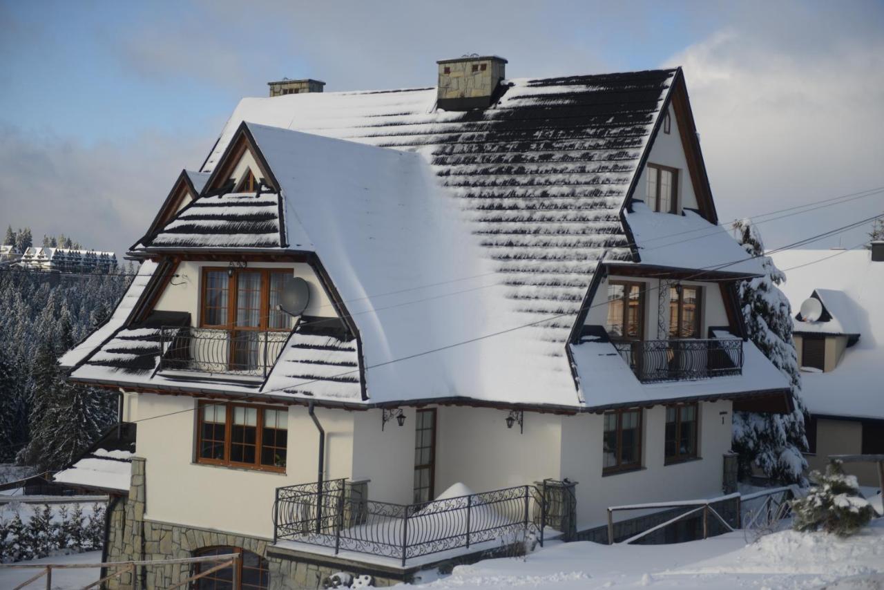 Udany Apartment Бжеги Екстериор снимка