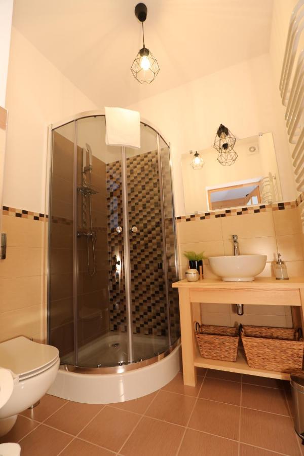 Udany Apartment Бжеги Екстериор снимка
