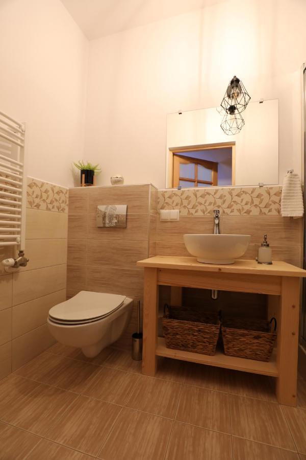 Udany Apartment Бжеги Екстериор снимка