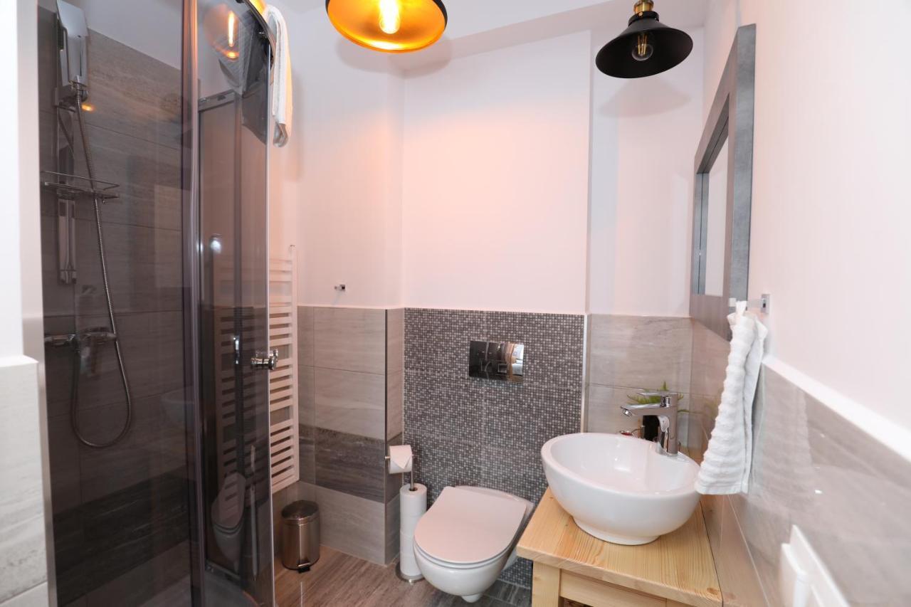 Udany Apartment Бжеги Екстериор снимка